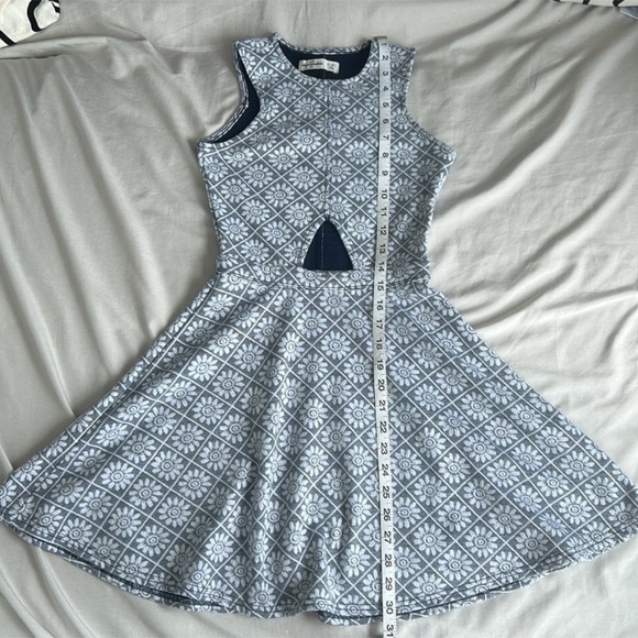 Abercrombie kids brand new dress, only tags removed. Size L or 14 years - Picture 4 of 6